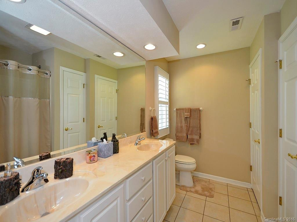 250 Shaws Creek Farm Road #34 - Photo 17