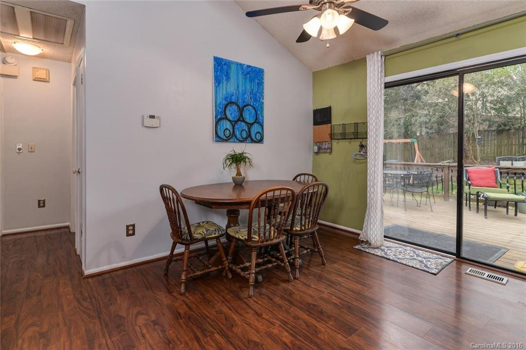 14 Wildwood Circle - Photo 8
