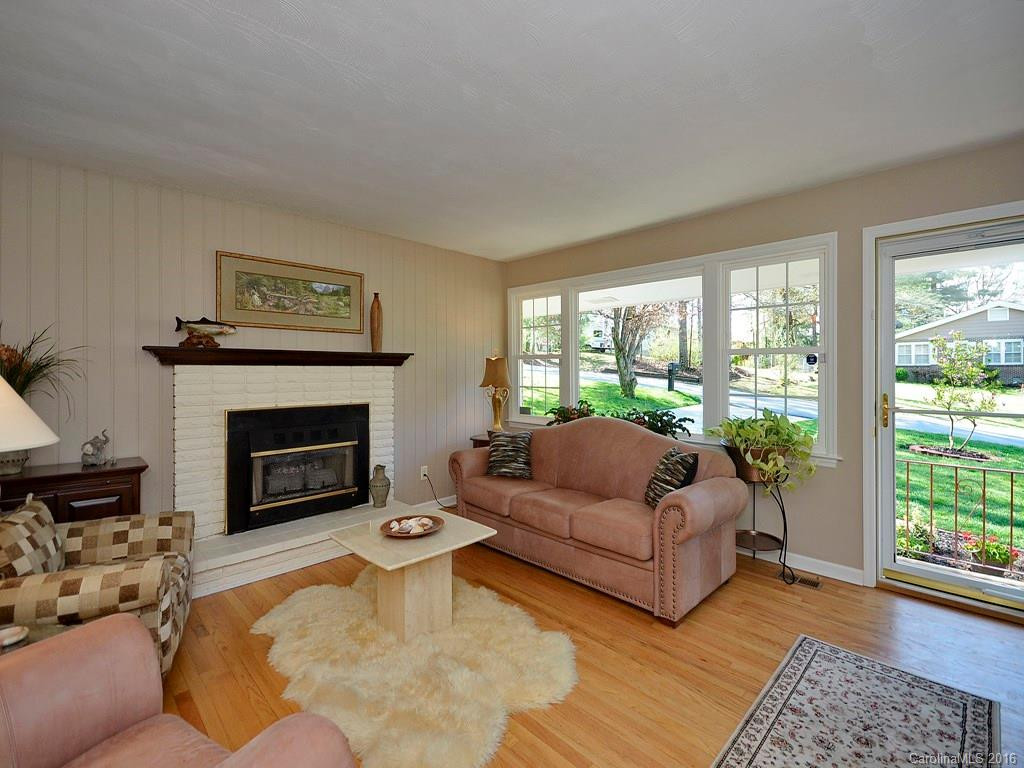 329 Kendale Court - Photo 2