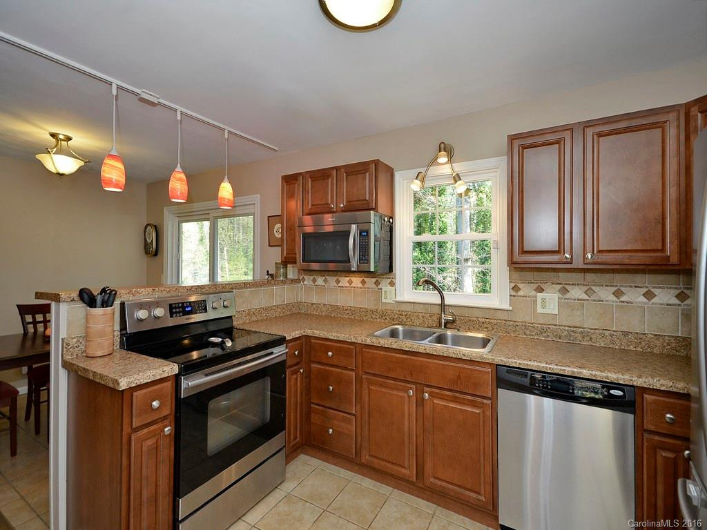 329 Kendale Court - Photo 5