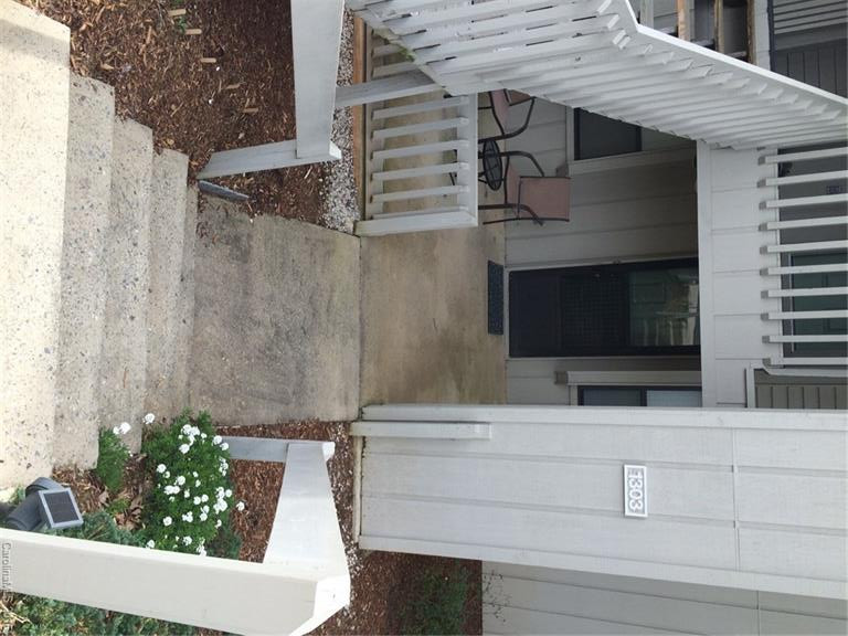 1303 Abbey Circle #1303