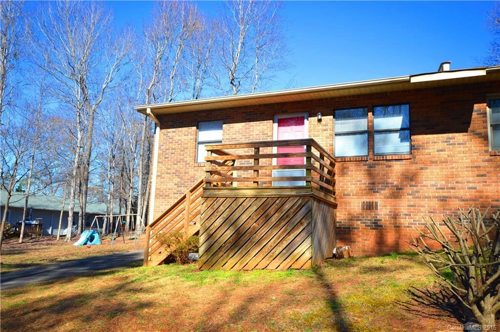52 Windwood Drive #1b