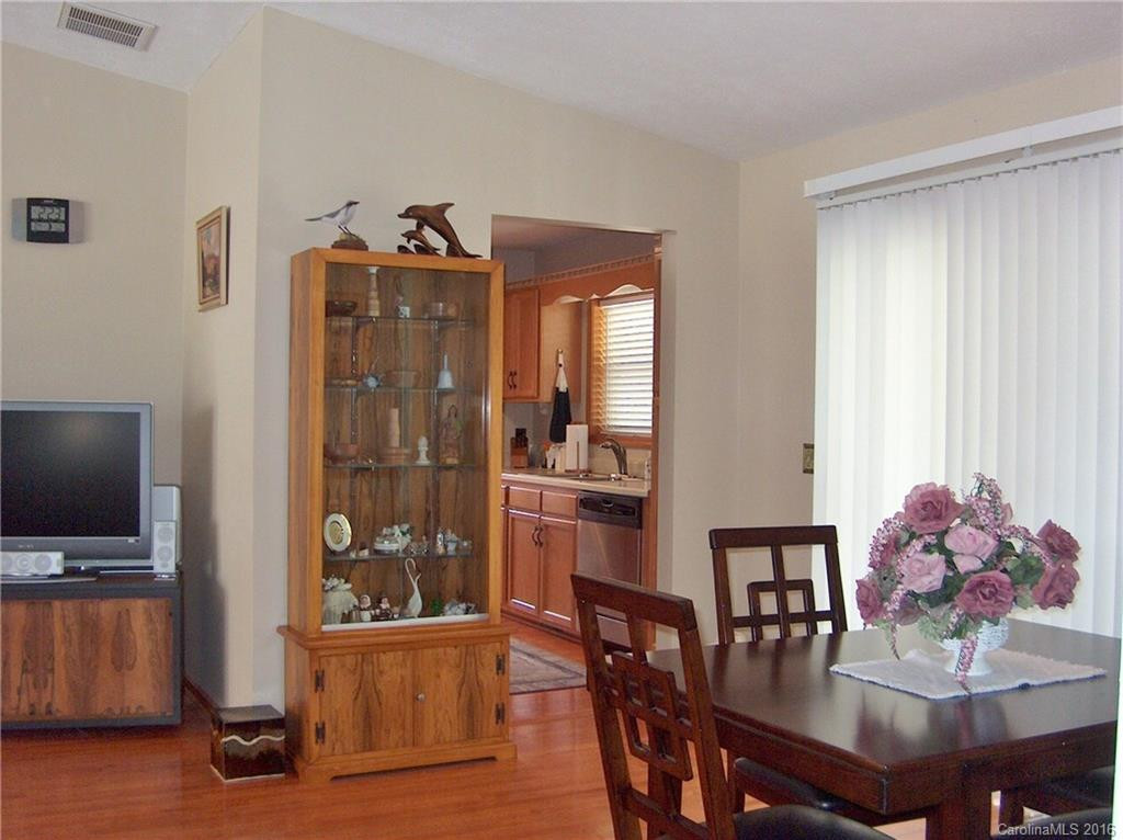 165 Pinellas Lane - Photo 8