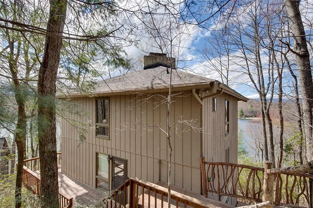 305 Kanasdatsi Drive #24/28