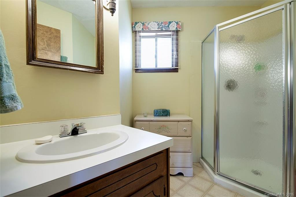 305 Kanasdatsi Drive #24/28 - Photo 14