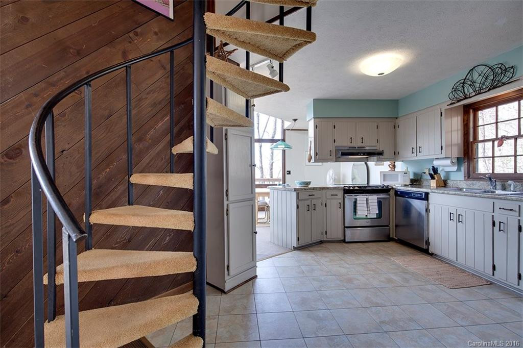 305 Kanasdatsi Drive #24/28 - Photo 7