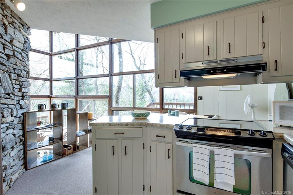 305 Kanasdatsi Drive #24/28 - Photo 9