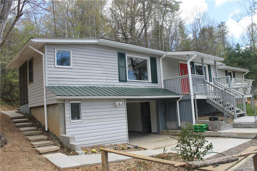 16 Huntley Drive