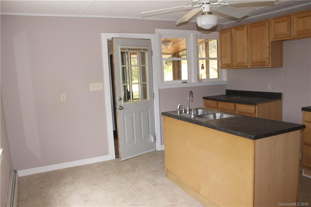 16 Huntley Drive - Photo 6
