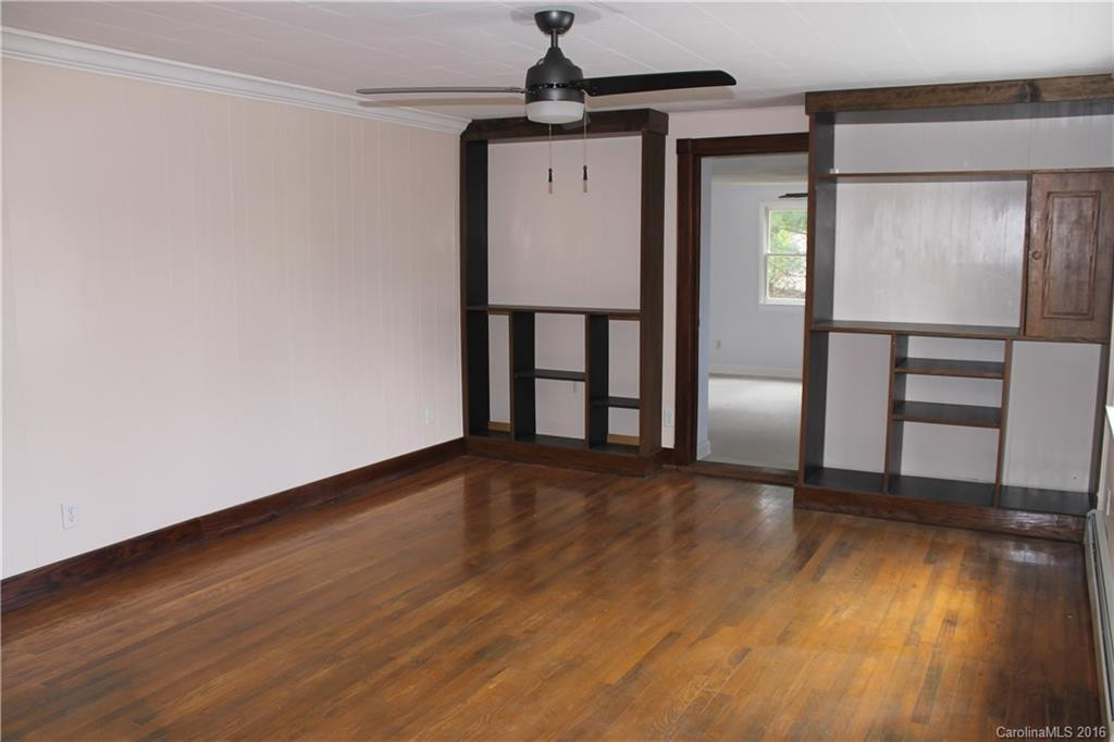 16 Huntley Drive - Photo 8