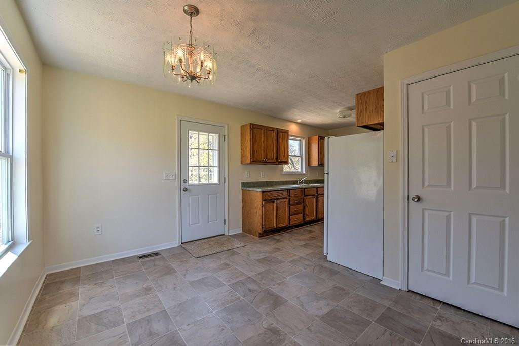 64 Spring Street - Photo 2