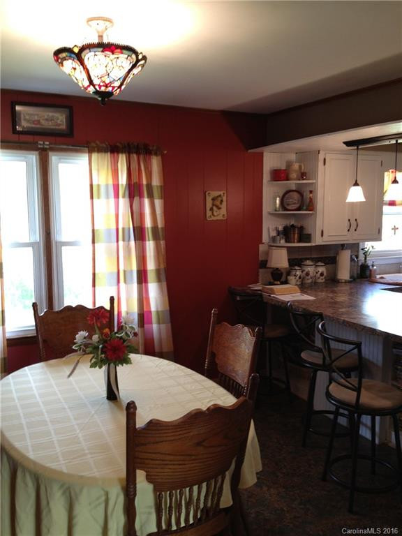 323 Grover Scruggs Road - Photo 2