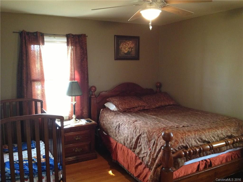 323 Grover Scruggs Road - Photo 11