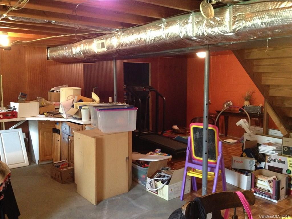 323 Grover Scruggs Road - Photo 18