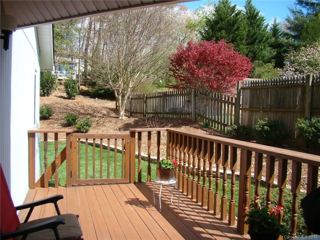 28 Pine Spring Drive - Photo 3