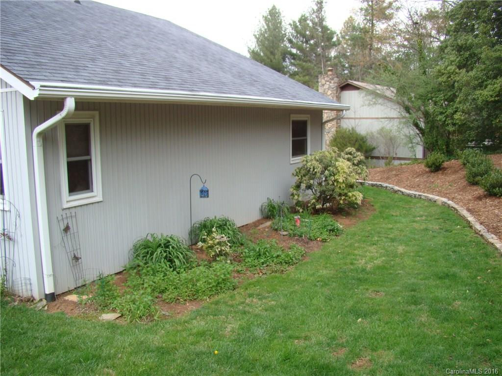 28 Pine Spring Drive - Photo 21