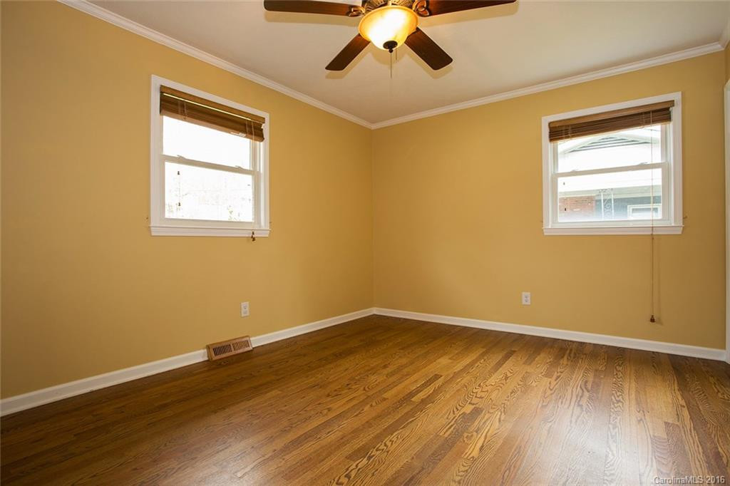 278 New Leicester Highway - Photo 12