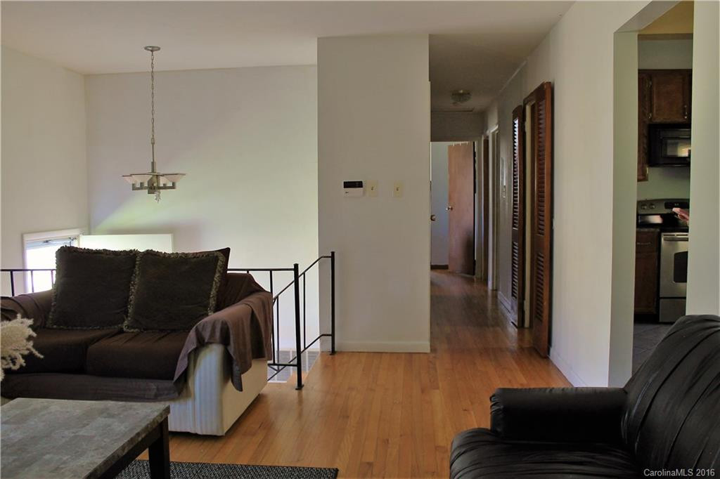 34 Waters Road - Photo 8