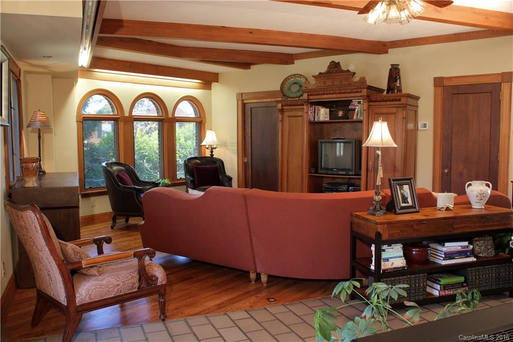 11 Avon Parkway - Photo 12