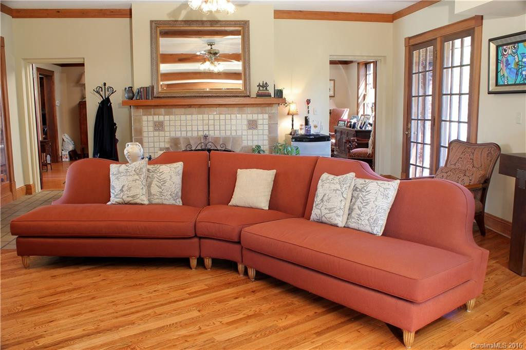 11 Avon Parkway - Photo 10