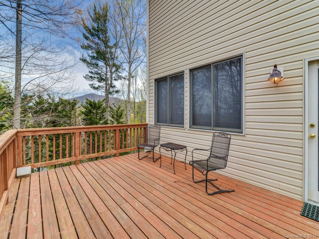 307 Blakewood Court - Photo 22