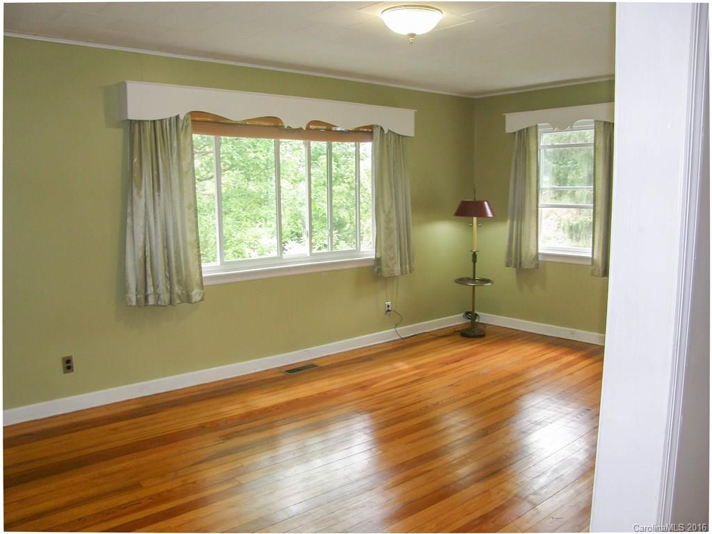 692 Newfound Road - Photo 3