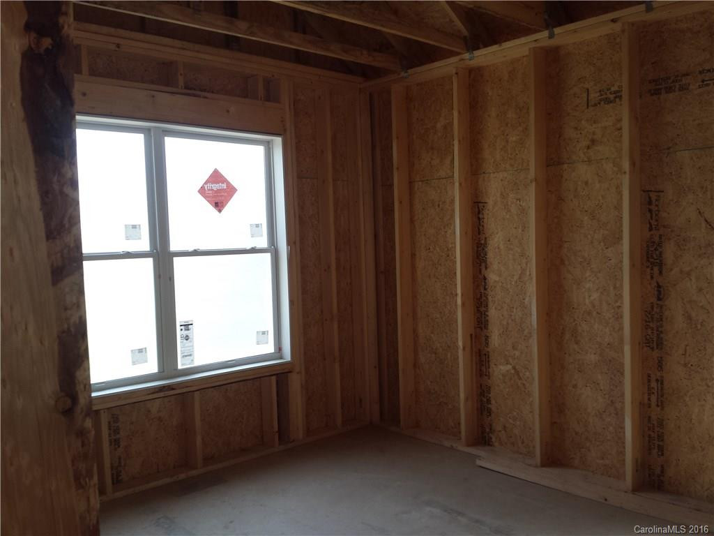 52 Robinson Avenue - Photo 11