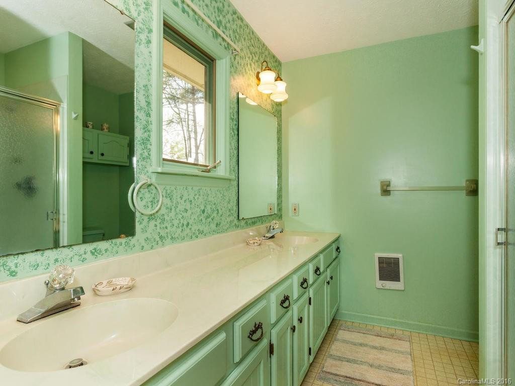 12 Tracy Lane - Photo 12