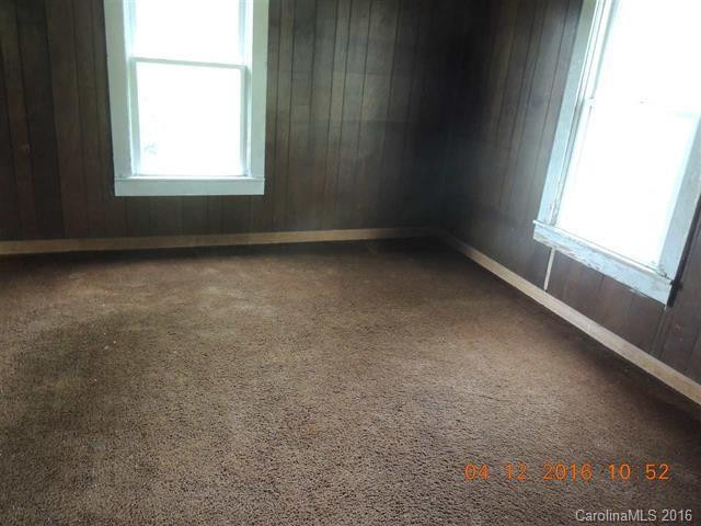 162 Maryland Street - Photo 3