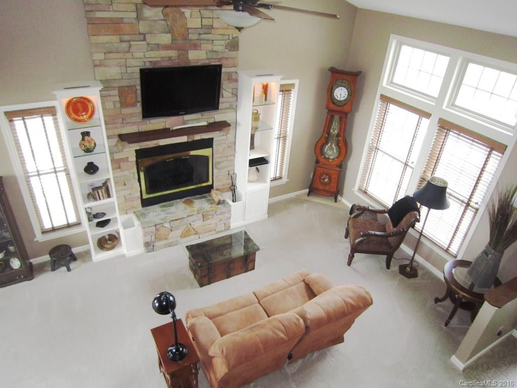 40 Vista Point Drive - Photo 2