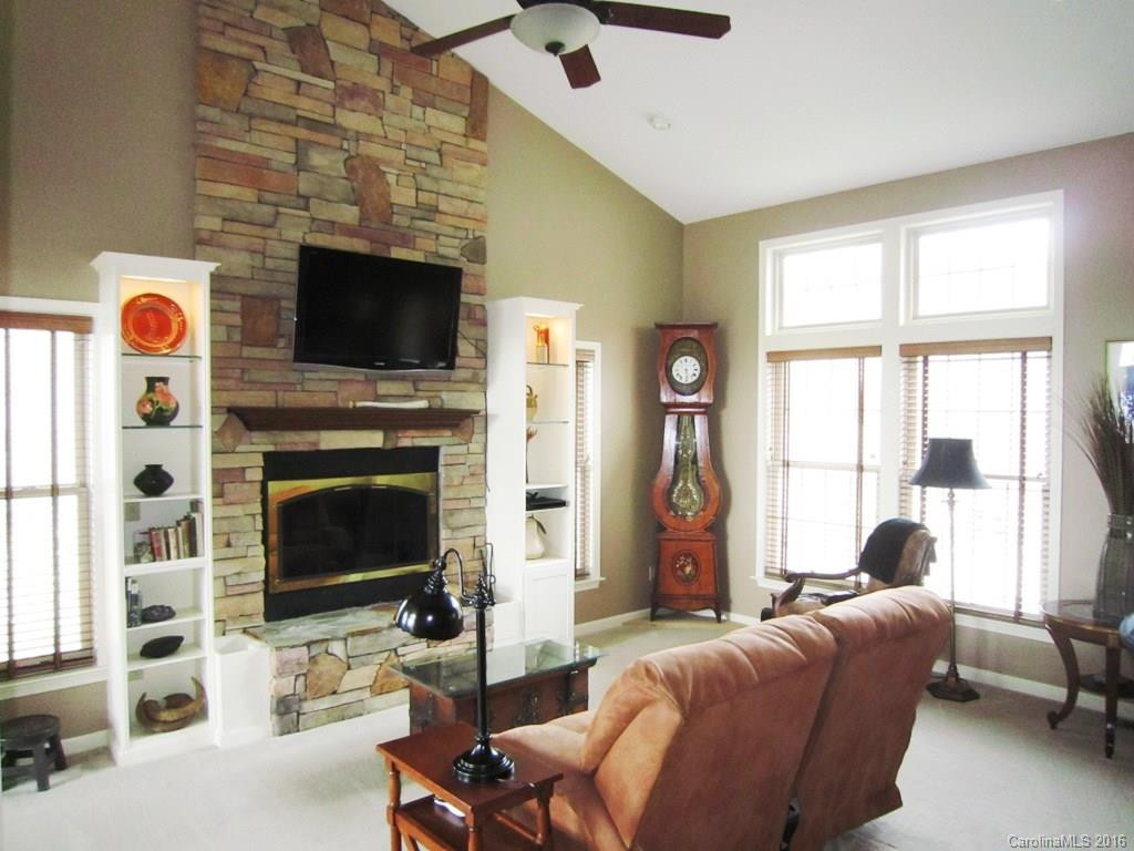 40 Vista Point Drive - Photo 3