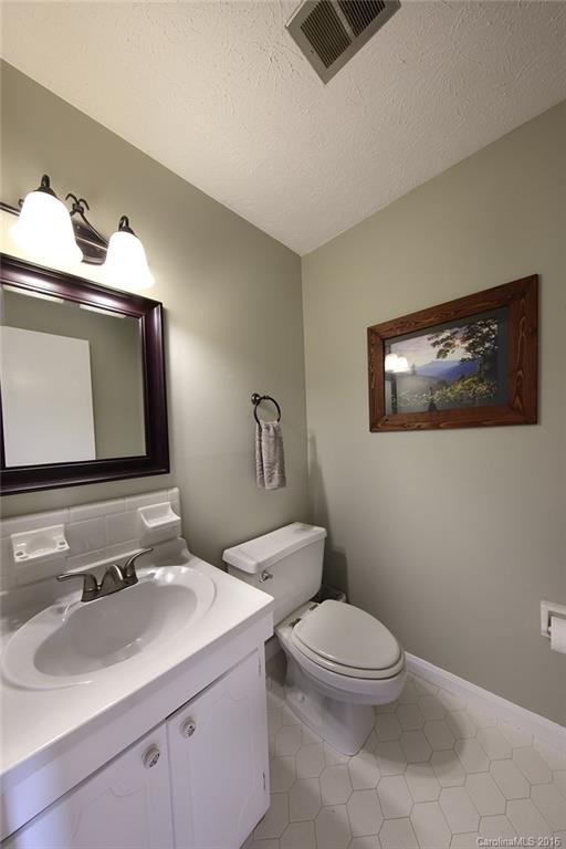 1640 Glenheath Drive - Photo 12