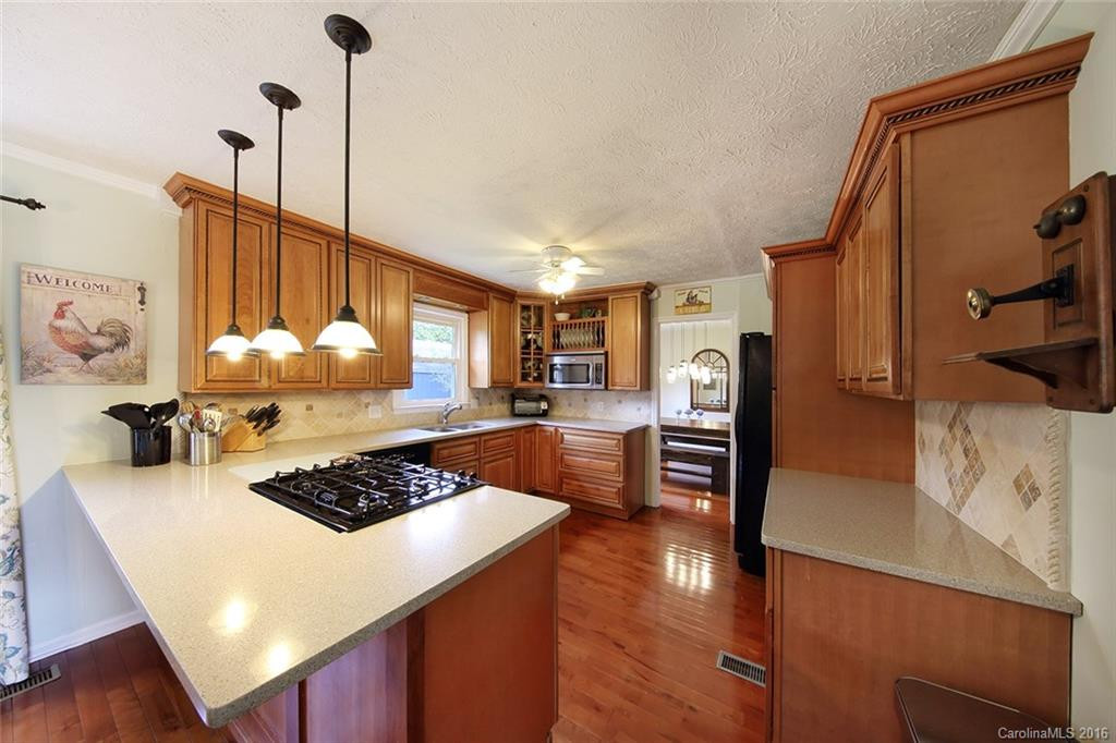 1640 Glenheath Drive - Photo 5