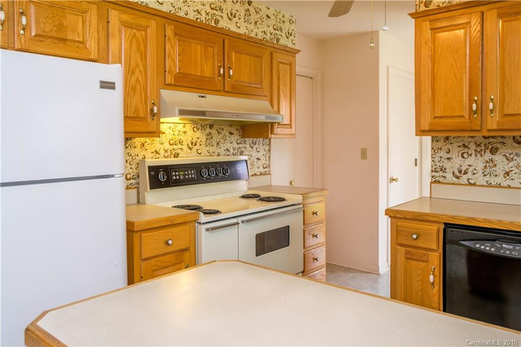 307 Tree Haven Boulevard #4 - Photo 5
