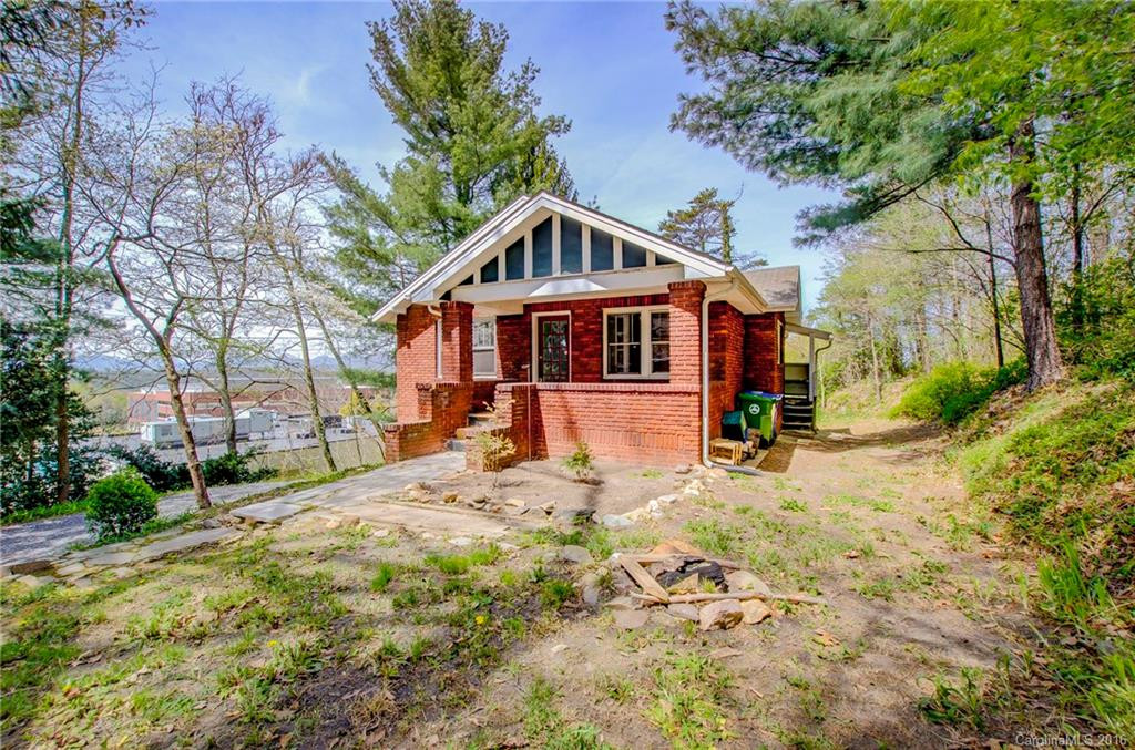 17 Buchanan Road - Photo 2