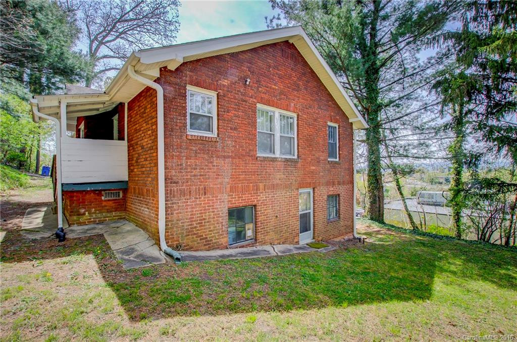 17 Buchanan Road - Photo 5