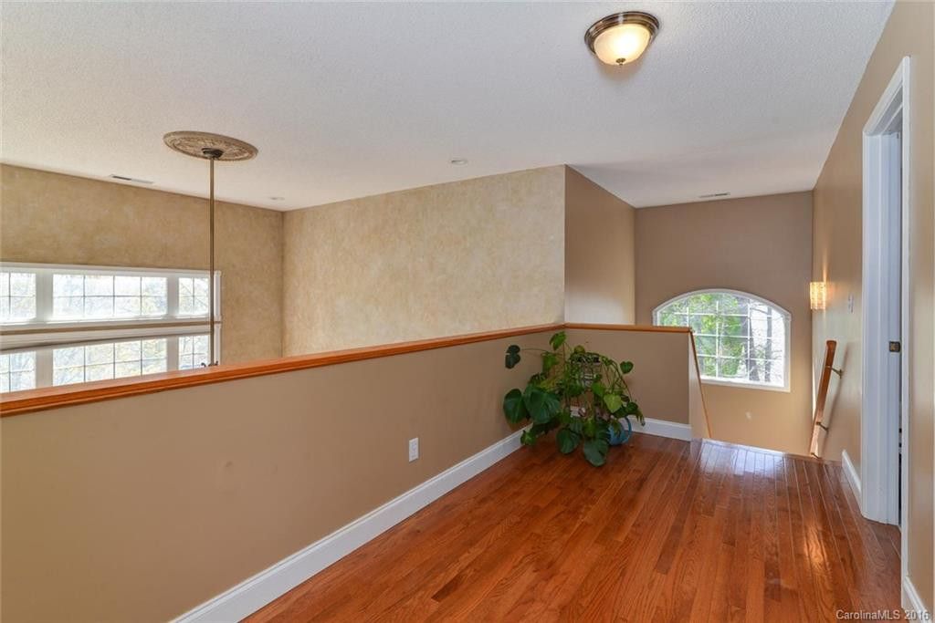 65 Red Maple Drive - Photo 15