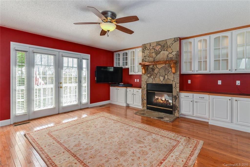65 Red Maple Drive - Photo 7