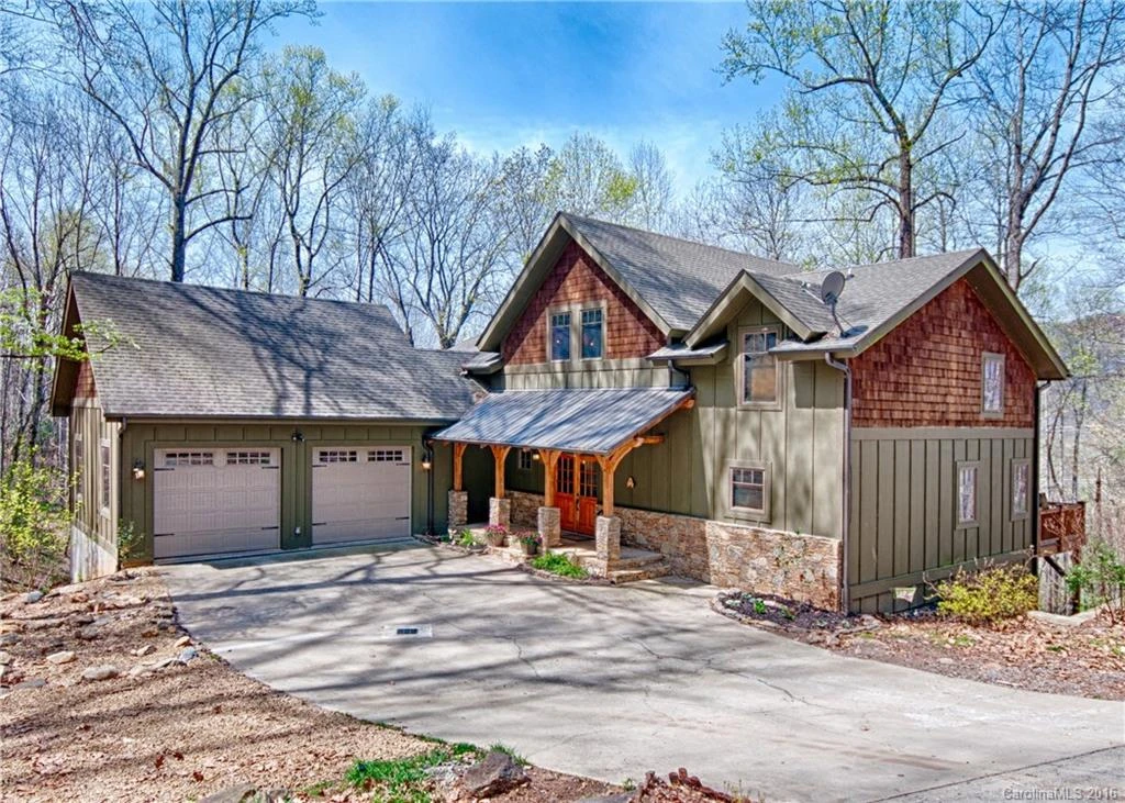 86 Red Oak Drive