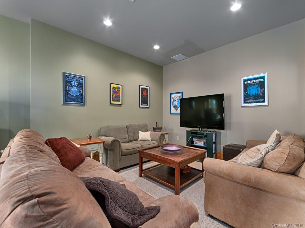 86 Red Oak Drive - Photo 16