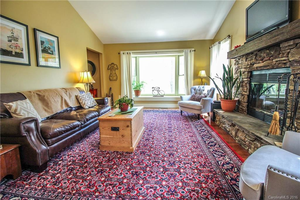 55 Morningside Drive - Photo 4