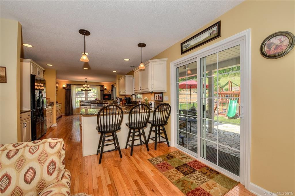203 Bark Trail - Photo 4