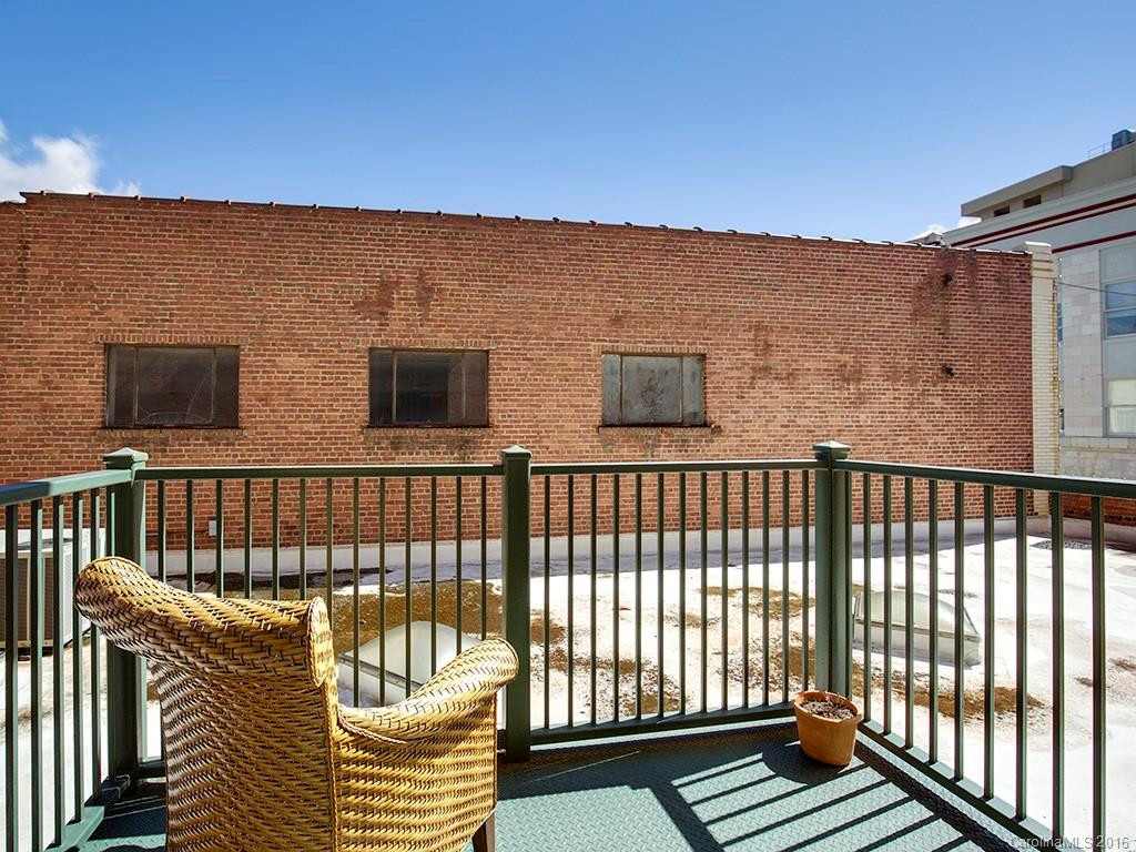 84 Walnut Street #301 - Photo 13
