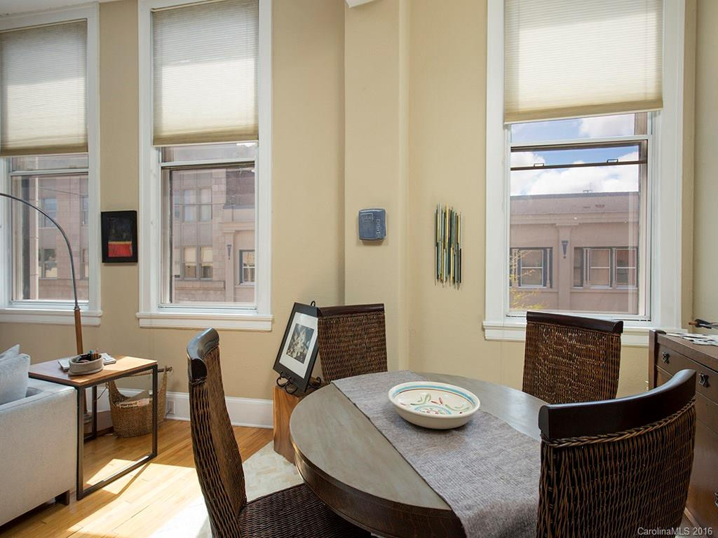 84 Walnut Street #301 - Photo 5