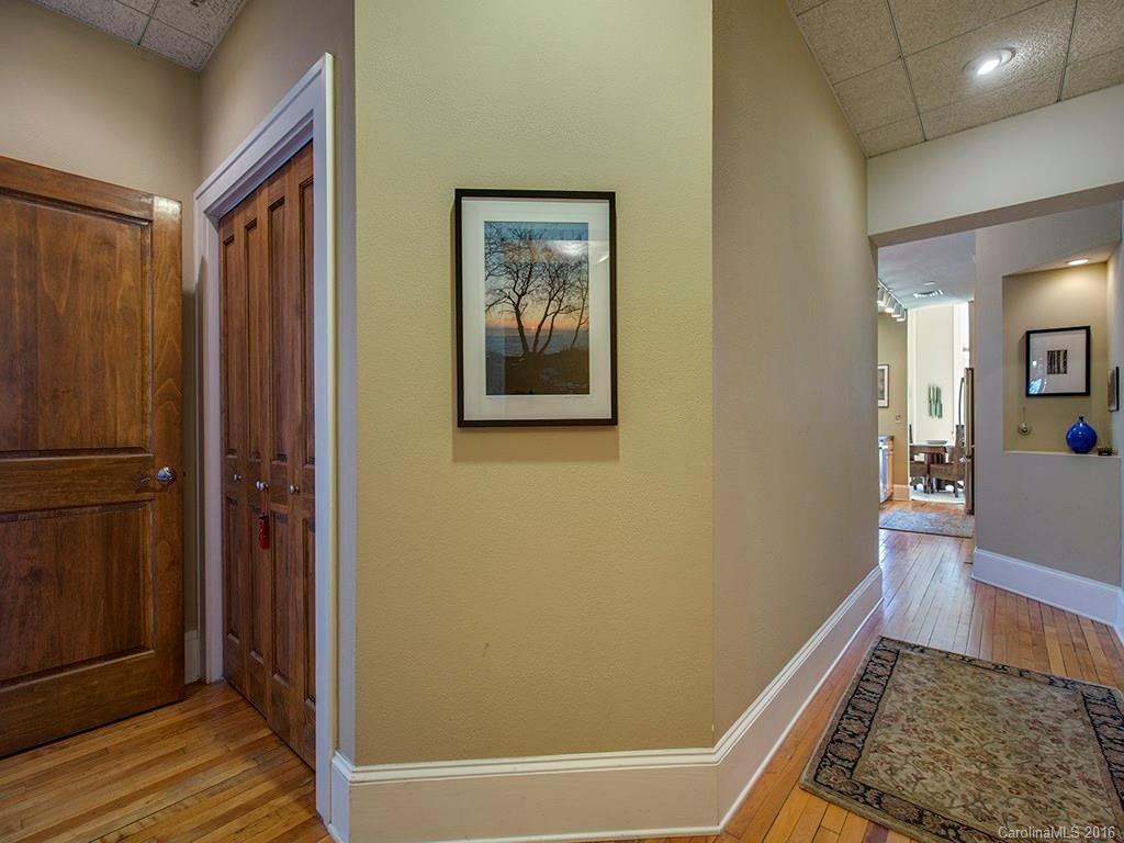 84 Walnut Street #301 - Photo 6
