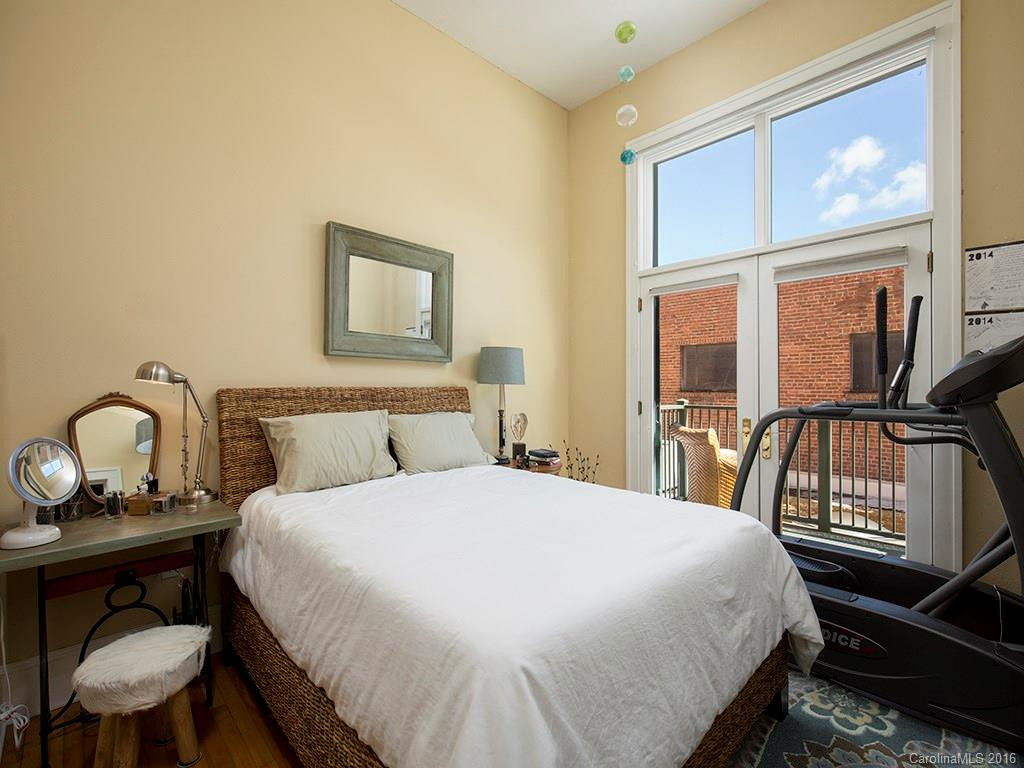 84 Walnut Street #301 - Photo 7