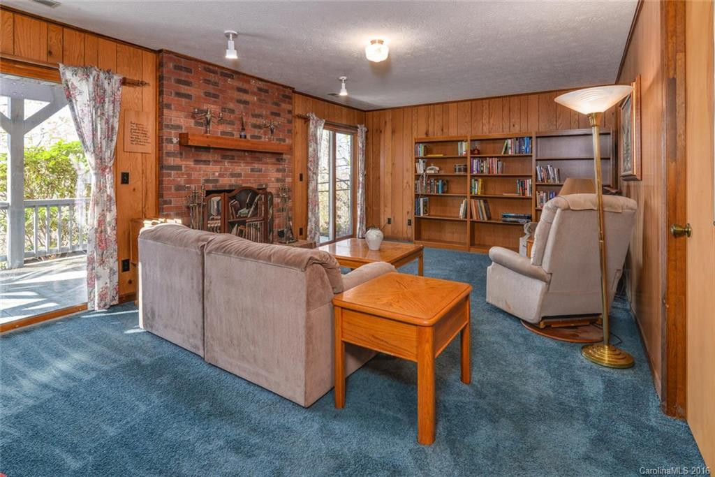 60 Tuckaway Drive - Photo 14