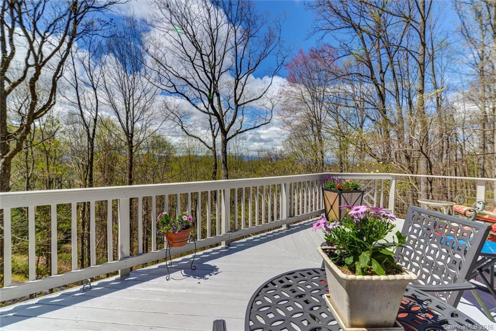 60 Tuckaway Drive - Photo 4