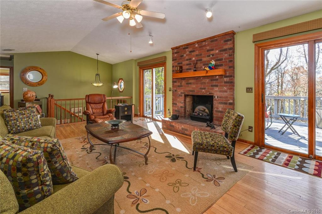 60 Tuckaway Drive - Photo 8
