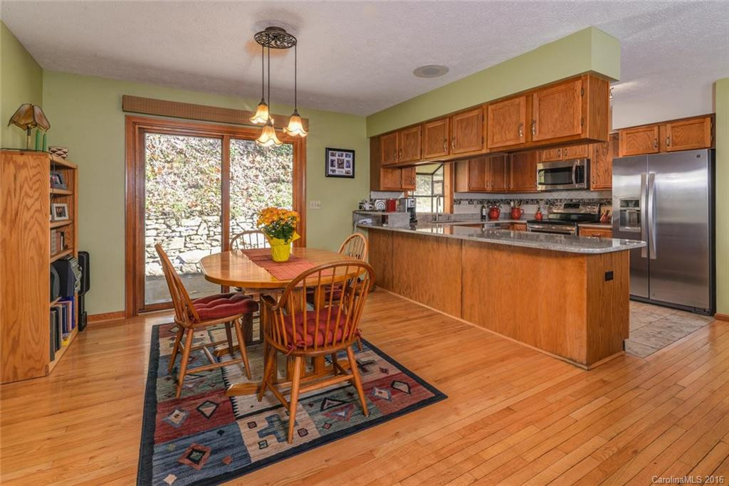 60 Tuckaway Drive - Photo 9
